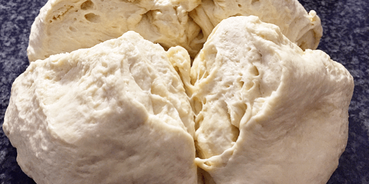 Easy Pizza Dough
