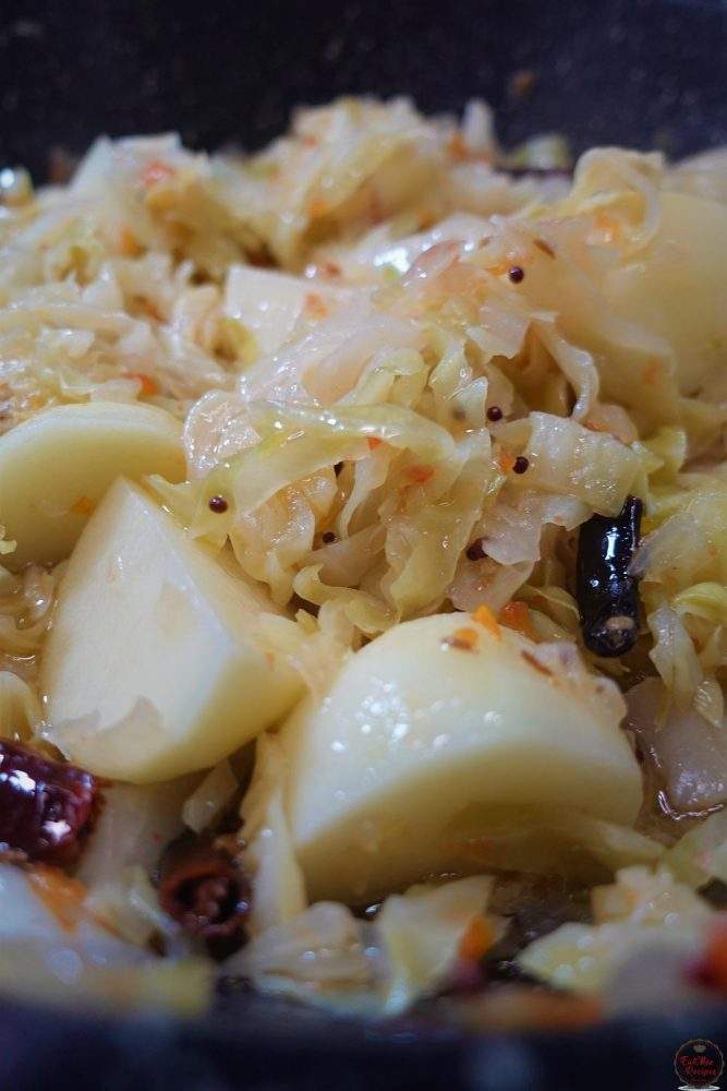 Braised Cabbage With Potatoes