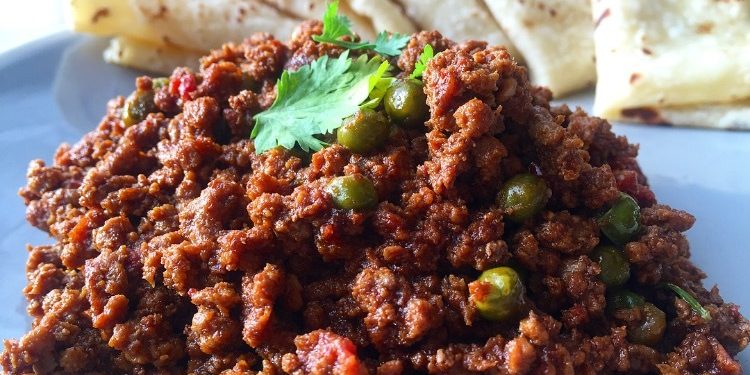Mince Curry With Peas