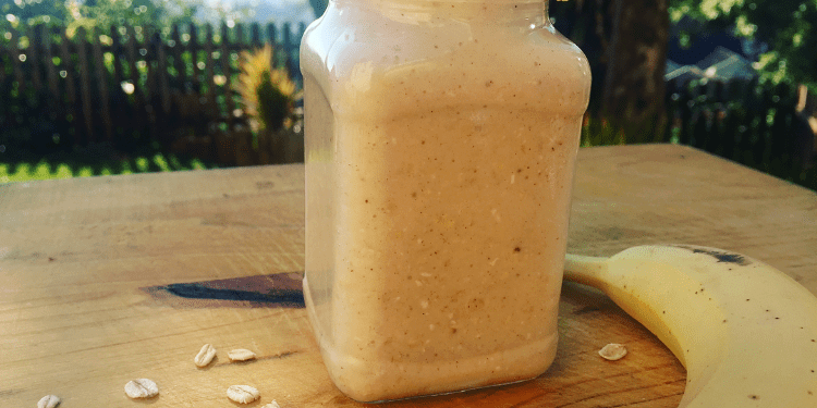Breakfast Oatmeal Banana Smoothie