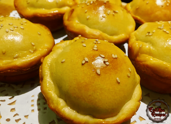 Mini Curried Steak Pies