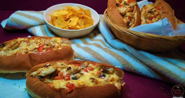 Debonairs Chicken & Mushroom Subs