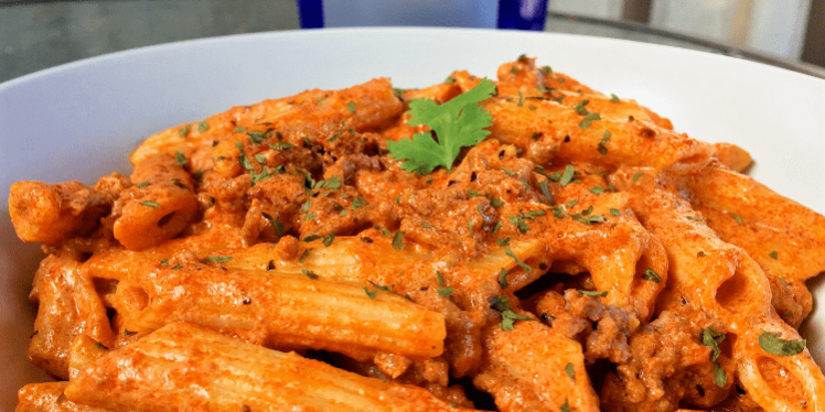 Vodka Mince Pasta