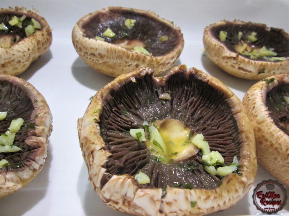 Spinach & Cheese Stuffed Portobello Mushrooms