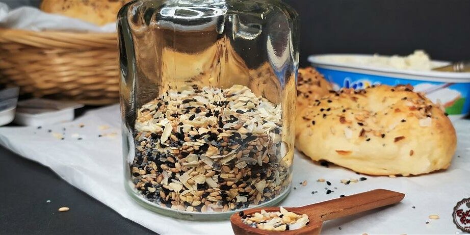 Everything But The Bagel Seasoning