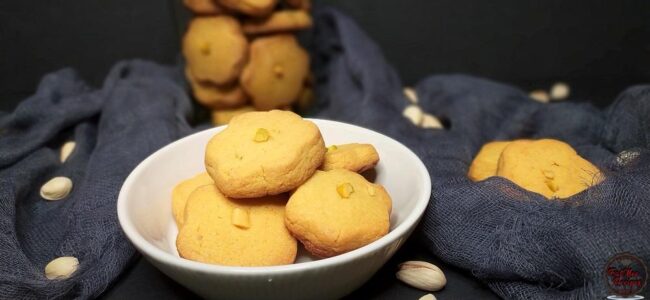 Persian Chickpea Biscuits