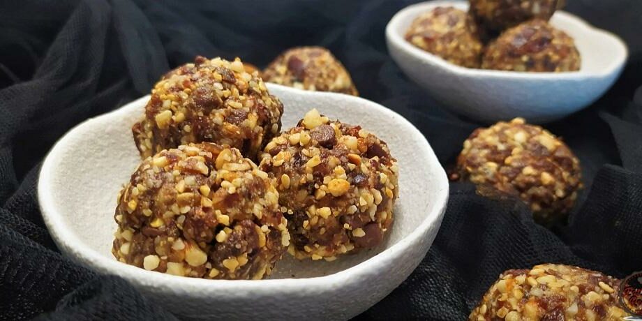 mainRaisin Date & Nut Ladoos Raisin Date & Nut Ladoos