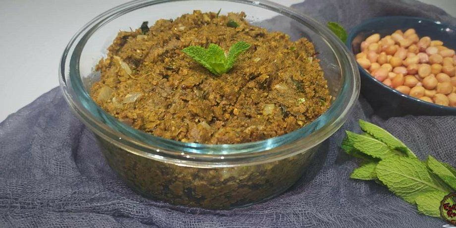 Braised Pudina Chutney