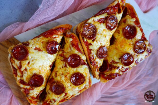 Air Fryer Pizza Toast