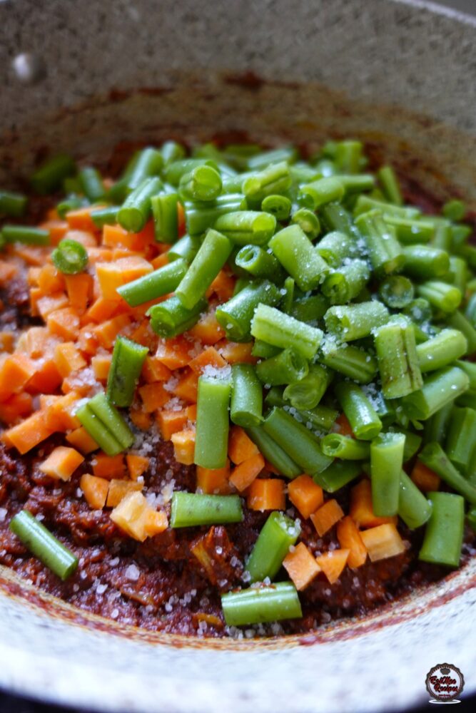 Vegetable Curry Pies