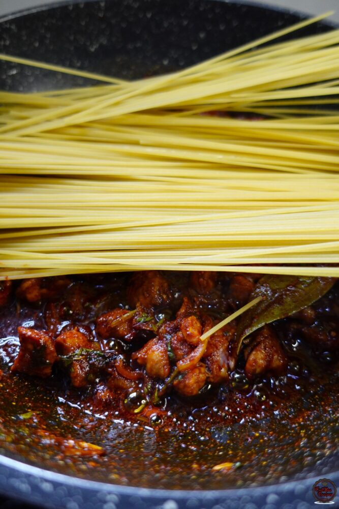 Mum's Curried Lamb Spaghetti Mum's Curried Lamb Spaghetti