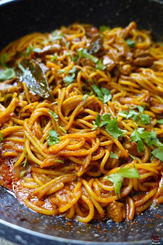 Mum's Curried Lamb Spaghetti Mum's Curried Lamb Spaghetti
