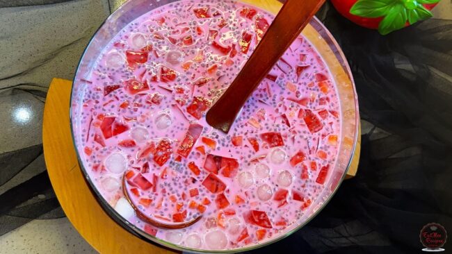 Strawberry Rose Milk