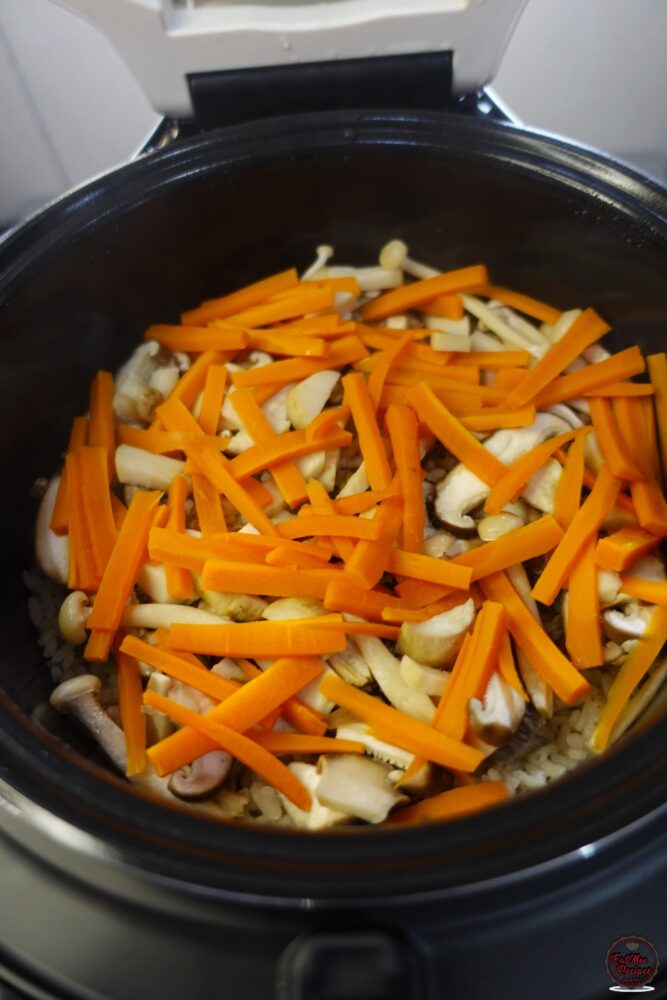 Bibimbap in the Instant Rice Cooker