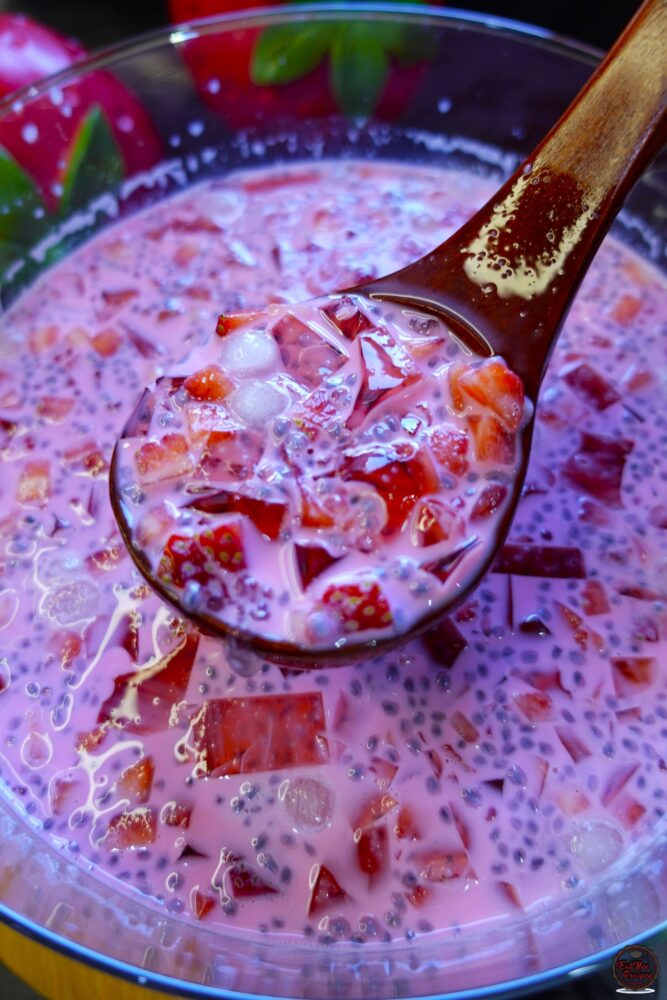 Strawberry Rose Milk Strawberry Rose Milk